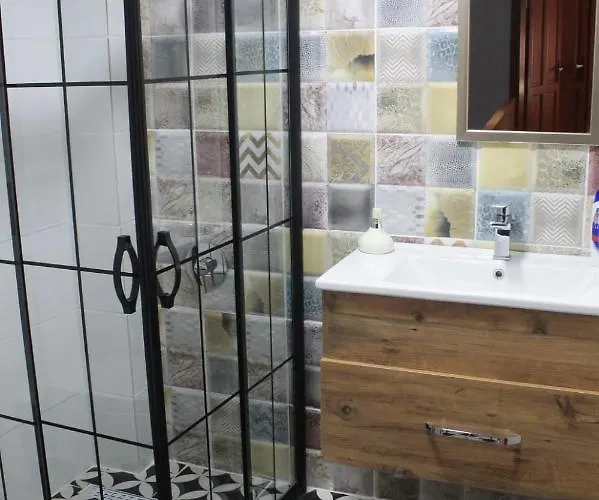 Leila Old House Αττάλεια